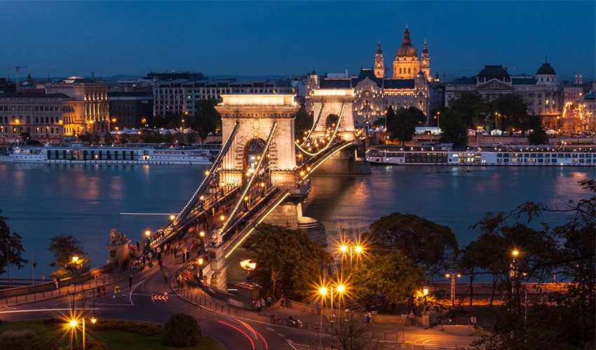 Budapest Must See Attractions Photos Travelidaz