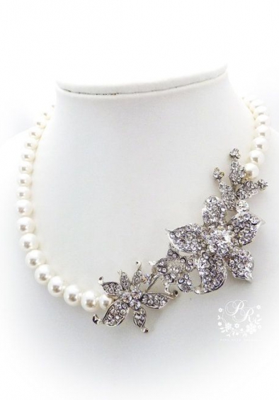 weddings-abroad-jewellery-image